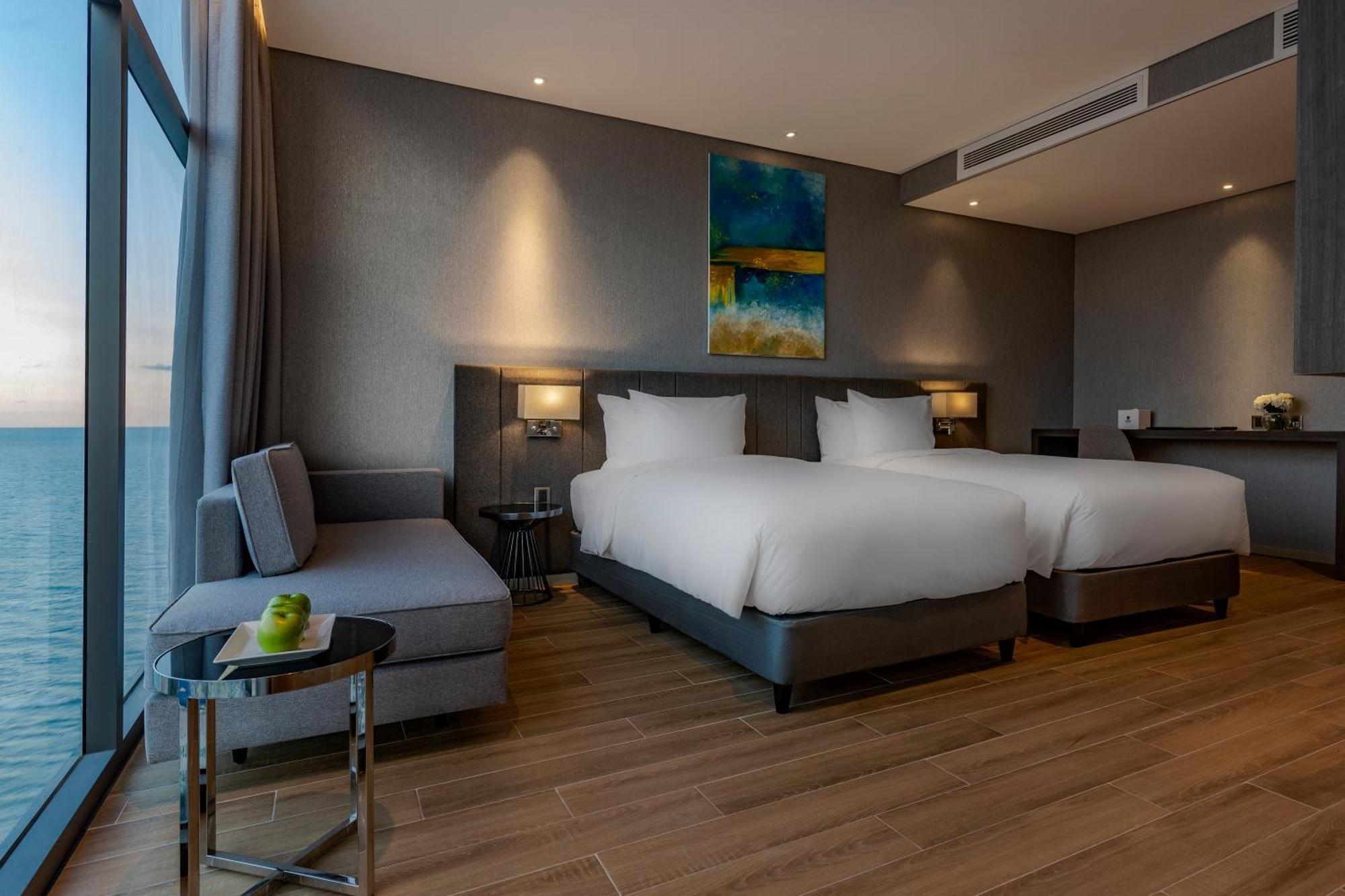 Premier Pearl Hotel Vung Tau Exterior photo